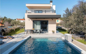 Villa M Premantura
